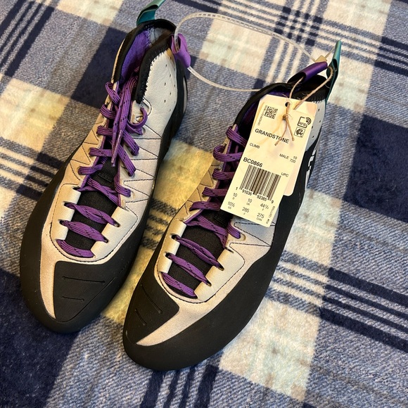 Five Ten Grandstone Climbing shoes Men’s size 10.5 main image 7